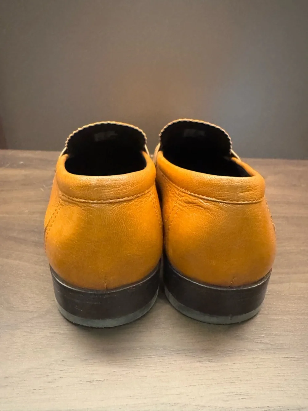 Tory Burch Classic Women’s Loafers - Picture 4 of 7